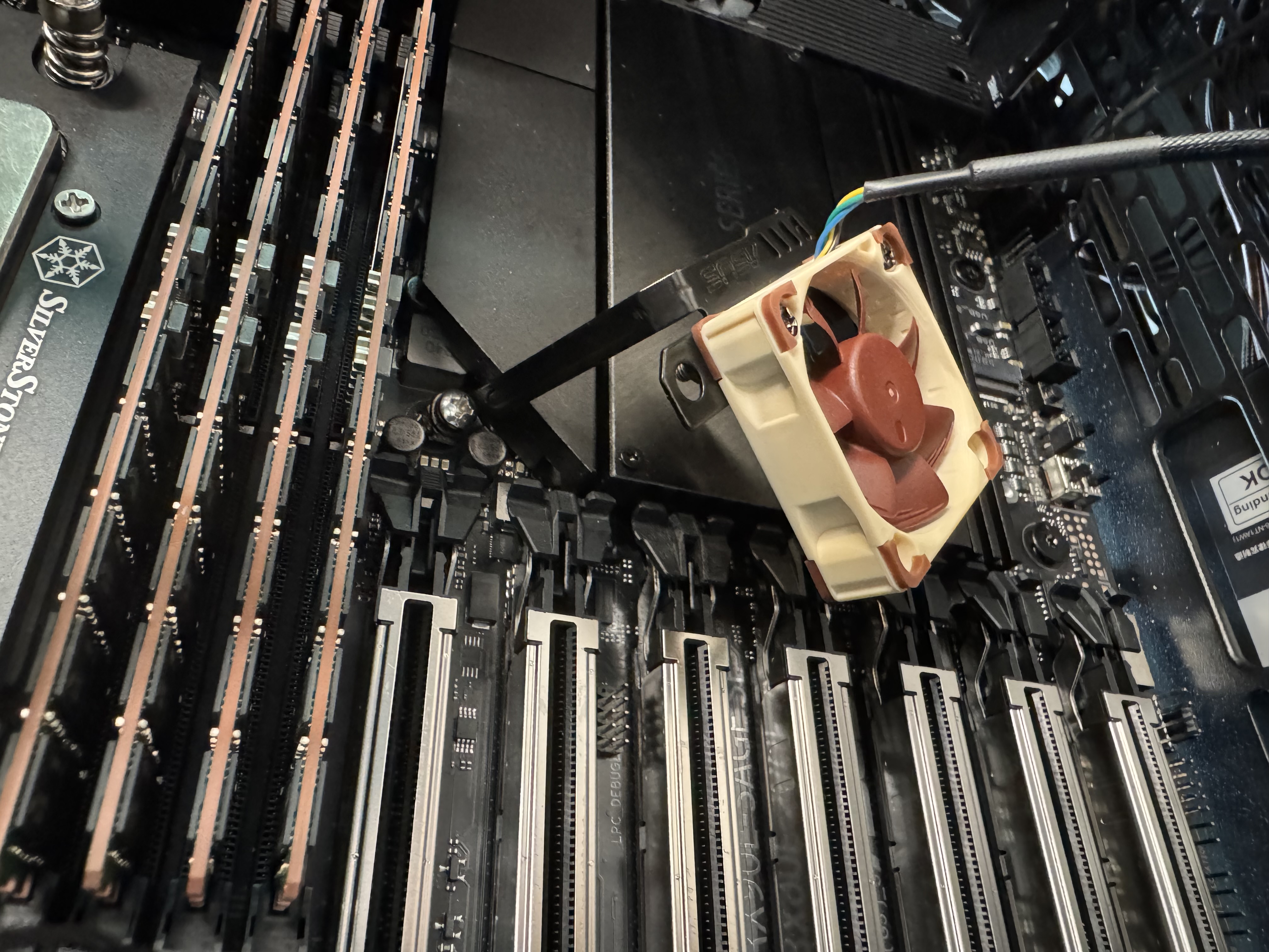 Motherboard PCIe lanes and cooling